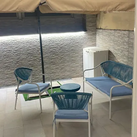 La Dimora Delle Muse Apartment *